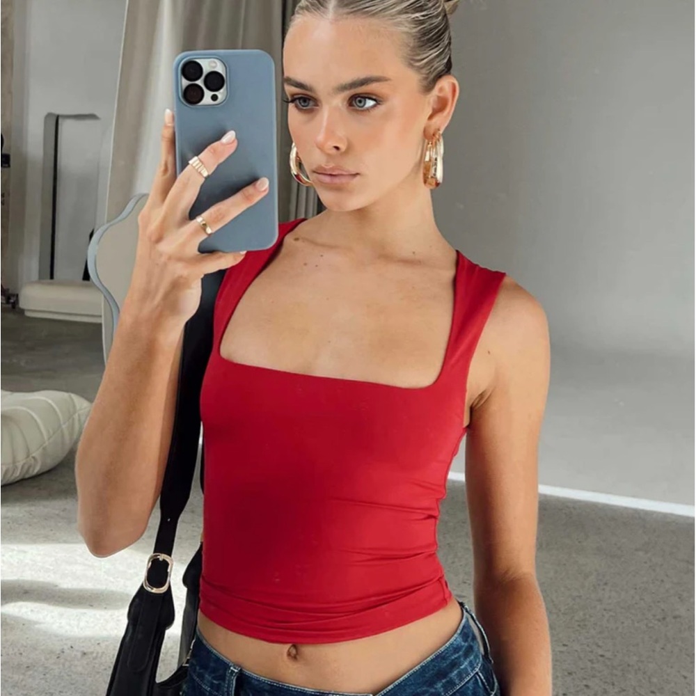 Princess Polly Back in Time Crop top in Red size 2 or XS
